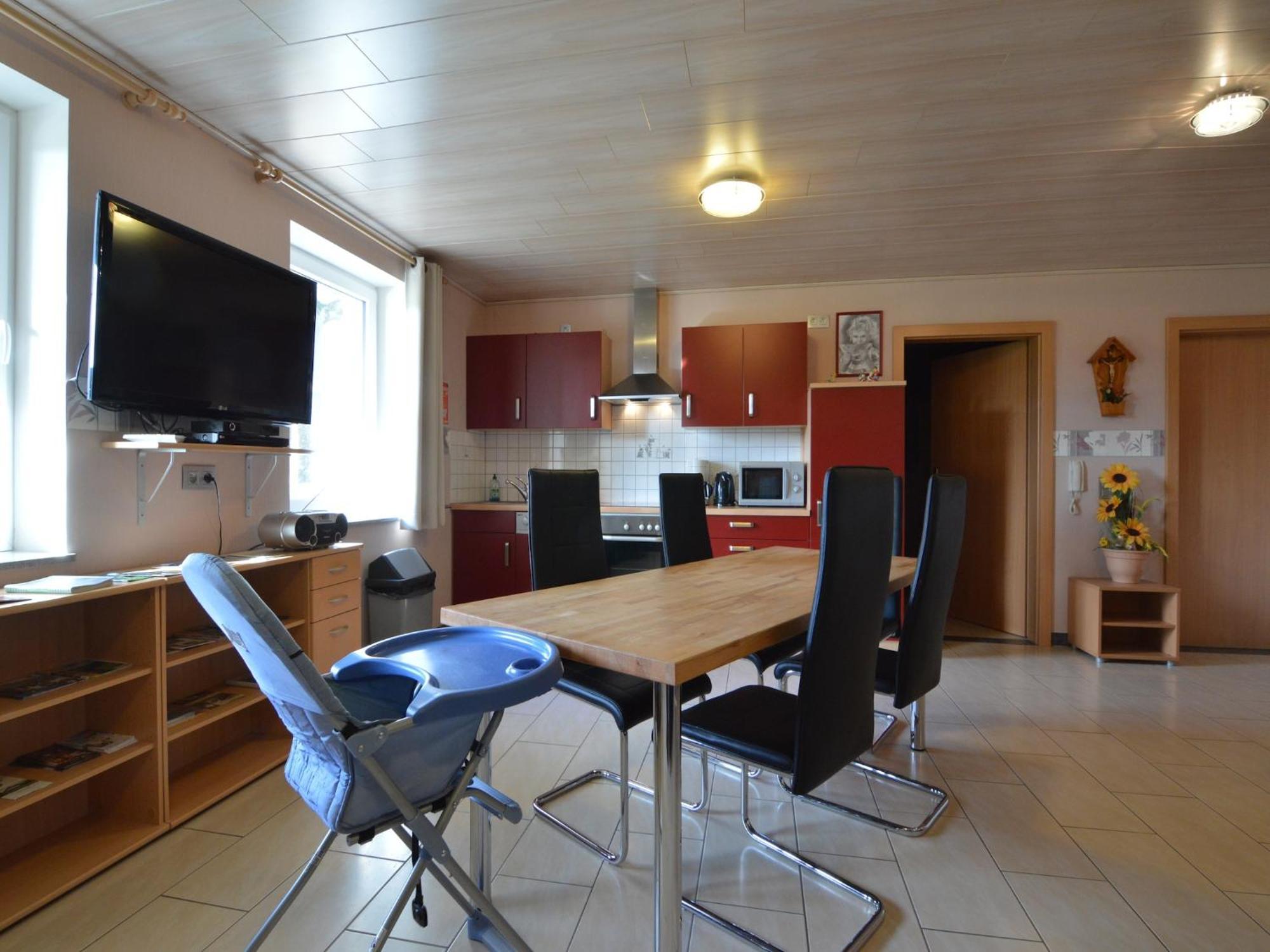 Comfy Holiday Home In Burg Reuland With Sauna Terrace Bbq Exteriör bild