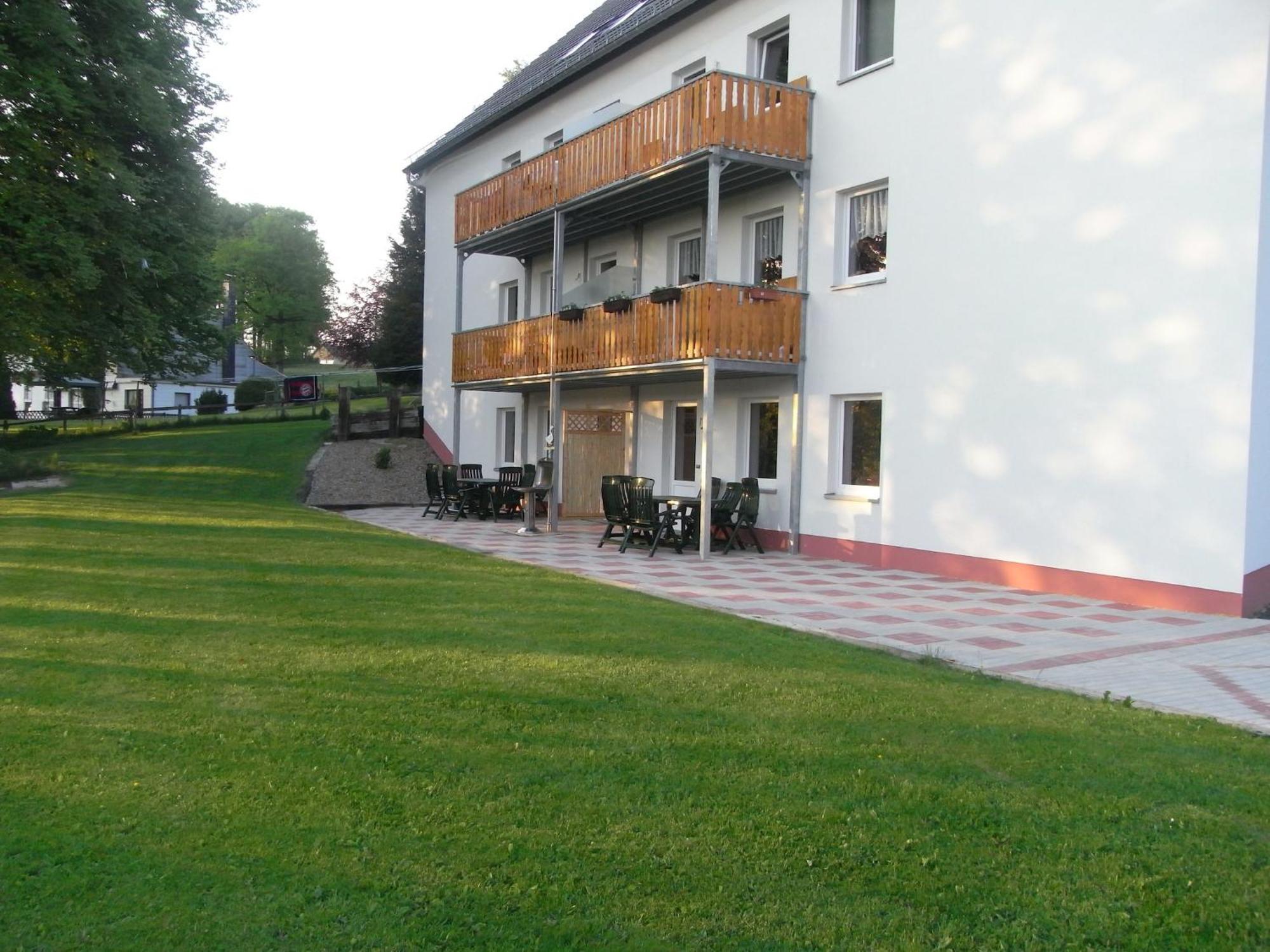 Comfy Holiday Home In Burg Reuland With Sauna Terrace Bbq Exteriör bild