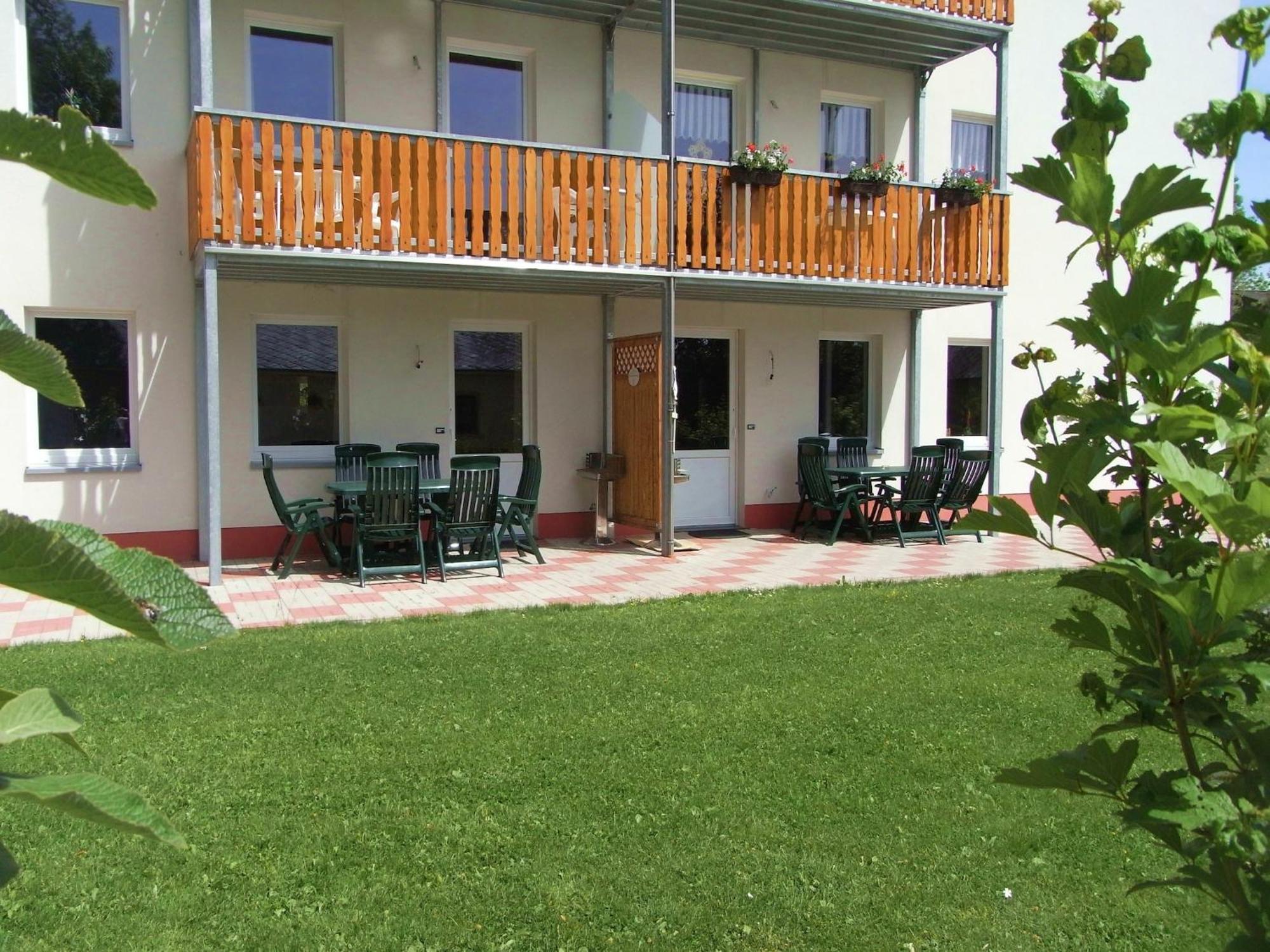 Comfy Holiday Home In Burg Reuland With Sauna Terrace Bbq Exteriör bild