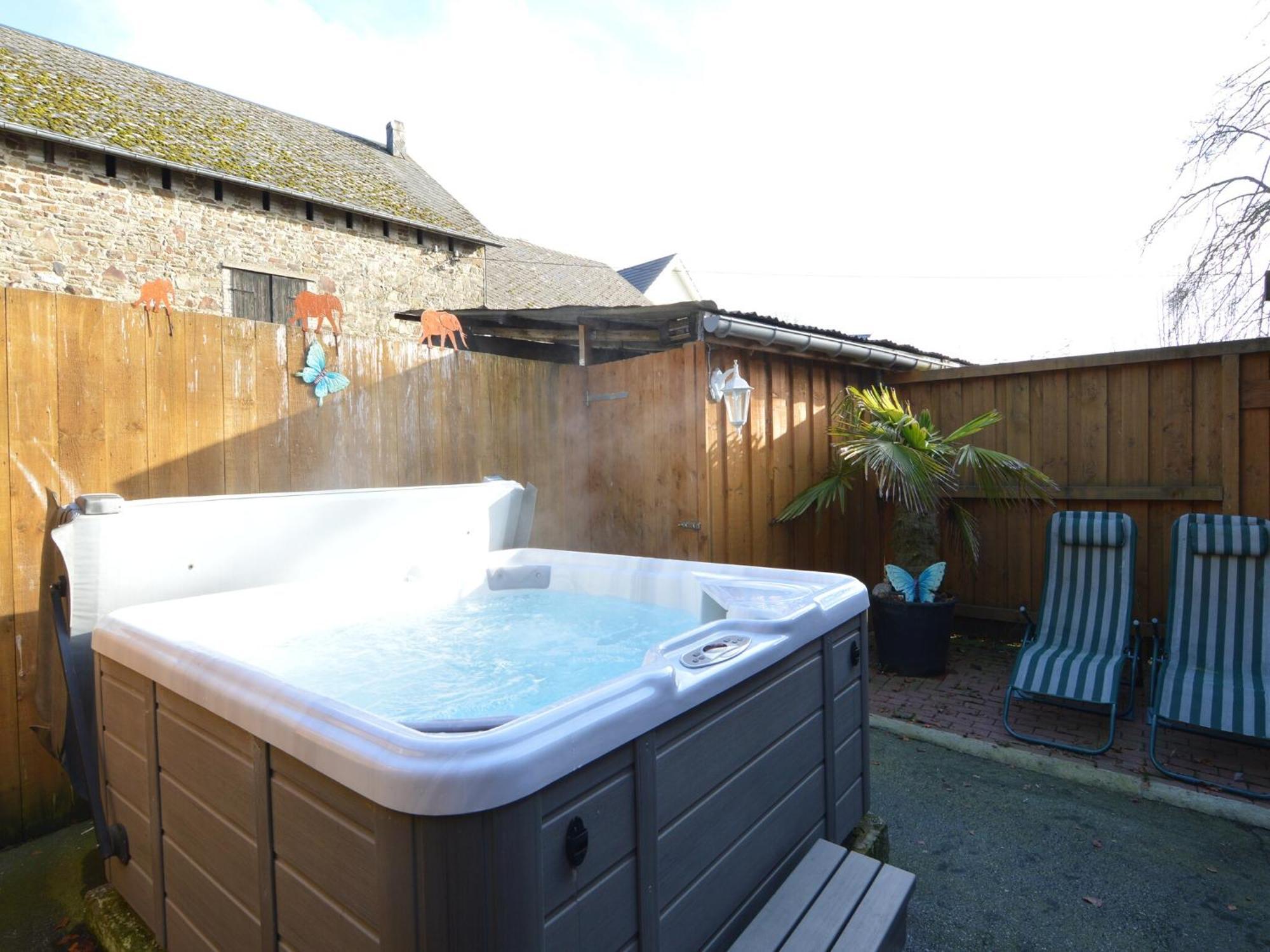 Comfy Holiday Home In Burg Reuland With Sauna Terrace Bbq Exteriör bild
