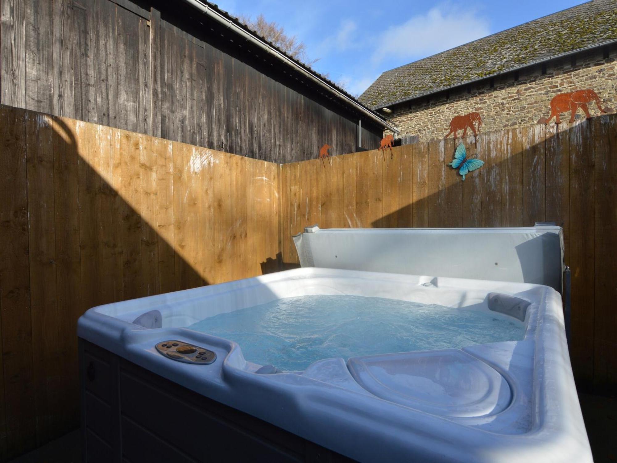 Comfy Holiday Home In Burg Reuland With Sauna Terrace Bbq Exteriör bild